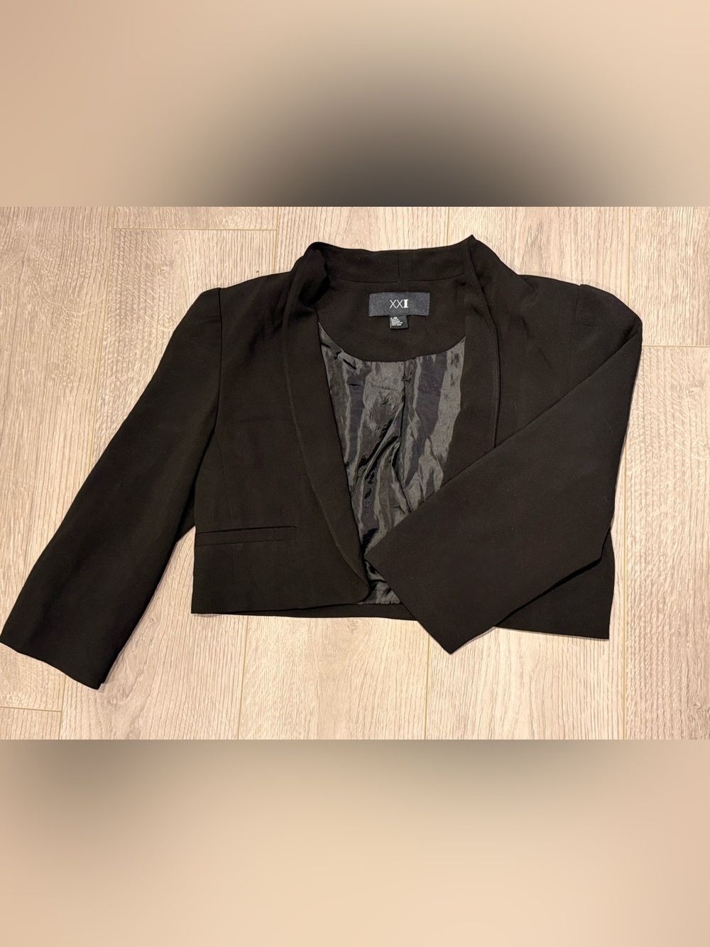 Forever 21 Black Cropped Blazer Jacket 3/4 Sleeve